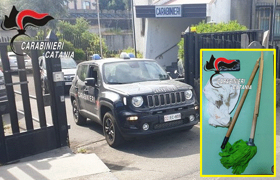 CC-Belpasso-1 Belpasso, tenta di strangolare la moglie