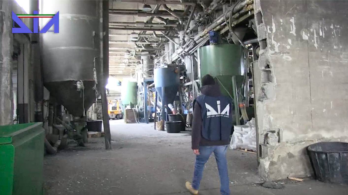 Confisca-beni-Ragusa Ragusa: confiscati beni al re della plastica
