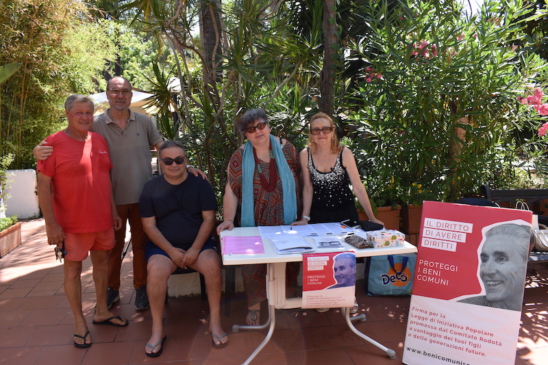 Oggi il primo “Firma day” per difendere i “beni comuni” – VIDEO