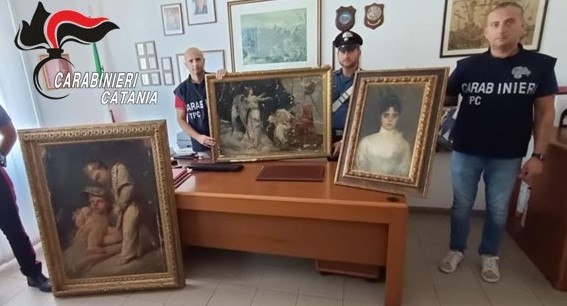 Carabinieri ritrovano tre quadri antichi rubati