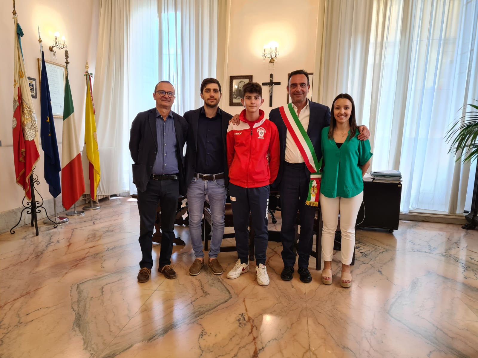 Caltagirone, il giovane schermidore Di Stefano ricevuto in Comune