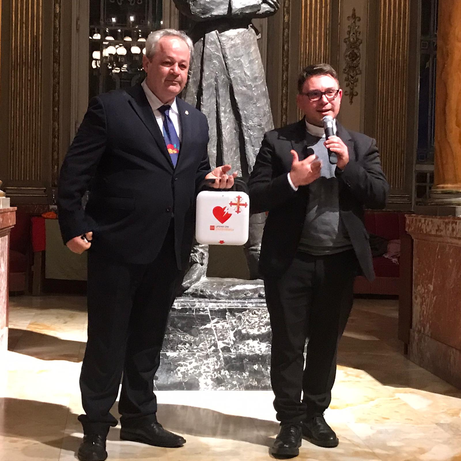 Un Cuore per Agata, donato defibrillatore al Teatro Bellini