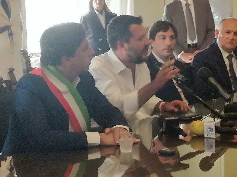 bdr Crisi, Catalfo (M5S): “Salvini non si azzardi a toccare il Reddito di Cittadinanza”