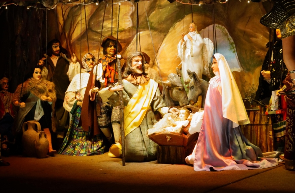 IMG_20210106_204433 La Natività di Gesù Bambino e la storia del pastorello Turi, pupari catanesi e palermitani a confronto