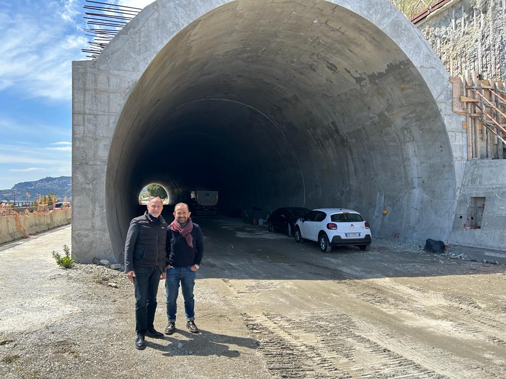 Galleria Letojanni, Lombardo: “Forse vicina la fine del cantiere sull’A18”
