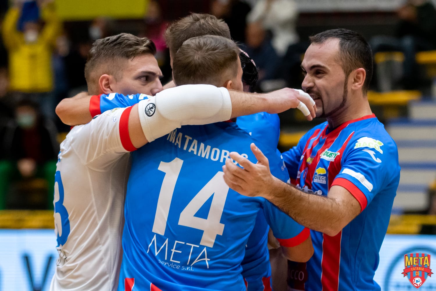 Meta-Catania La Meta Catania vola, abbattuto il muro di Manfredonia