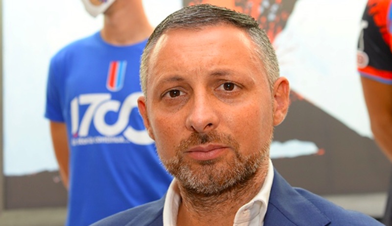 Nico-Le-Mura Calcio Catania: Le Mura dimissionario, al suo posto Santagati