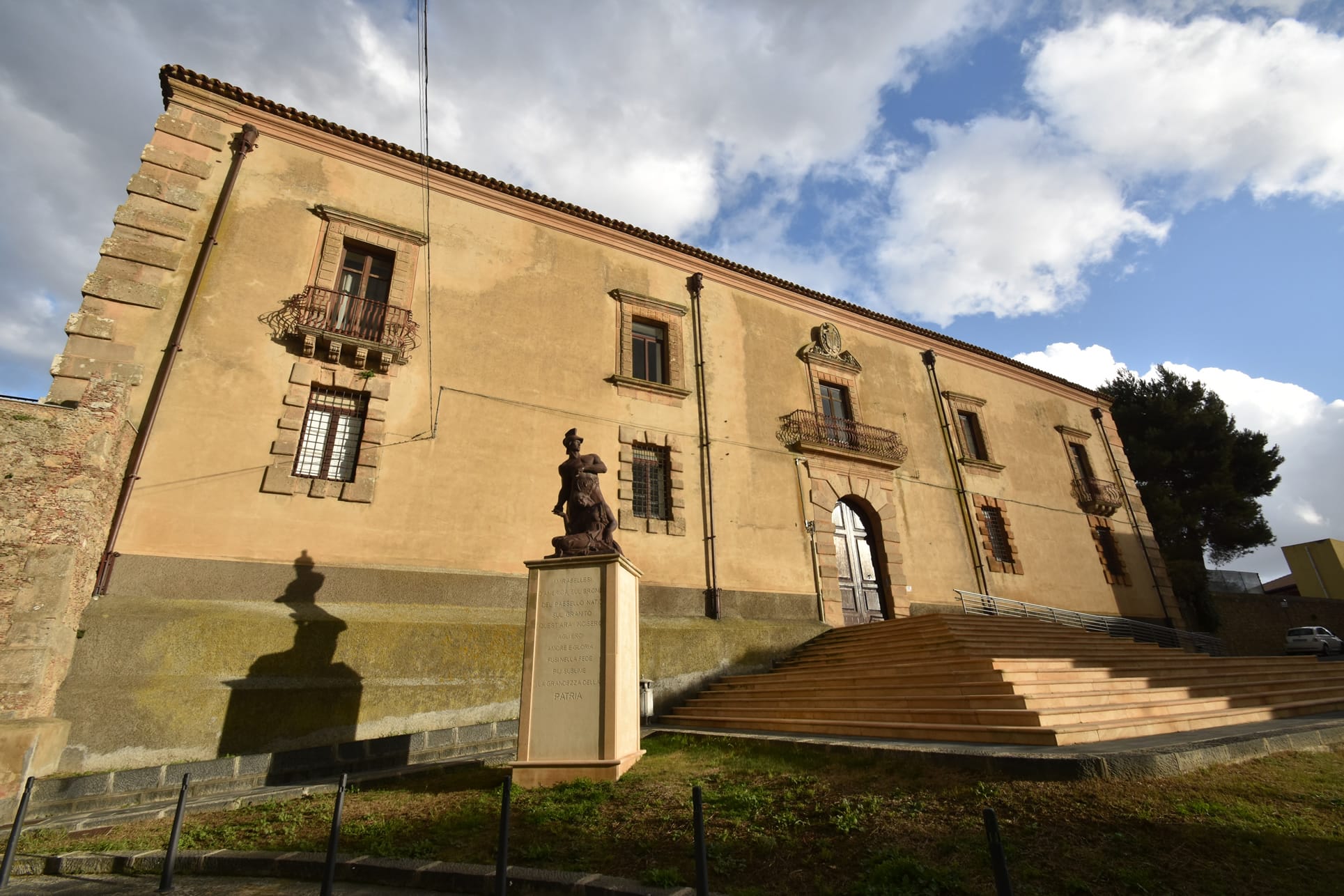 Palazzo-Biscari-Mirabella-Imbaccari Mirabella Imbaccari, percorso di turismo rurale 19,20 e 21 maggio