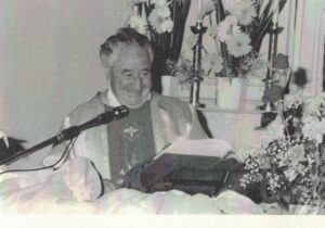 Primo-piano-300×210 Padre Biagio Apa, uomo del Vangelo, oggi nel Salone dei Vescovi in Arcivescovado