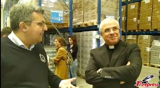 Renna-visita-il-Banco-Alimentare L’Arcivescovo di Catania Mons. Luigi Renna visita il Banco Alimentare
