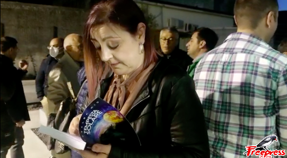Belpasso, Rosalba Mio presenta “Tempesta solare -i giorni del Sole”