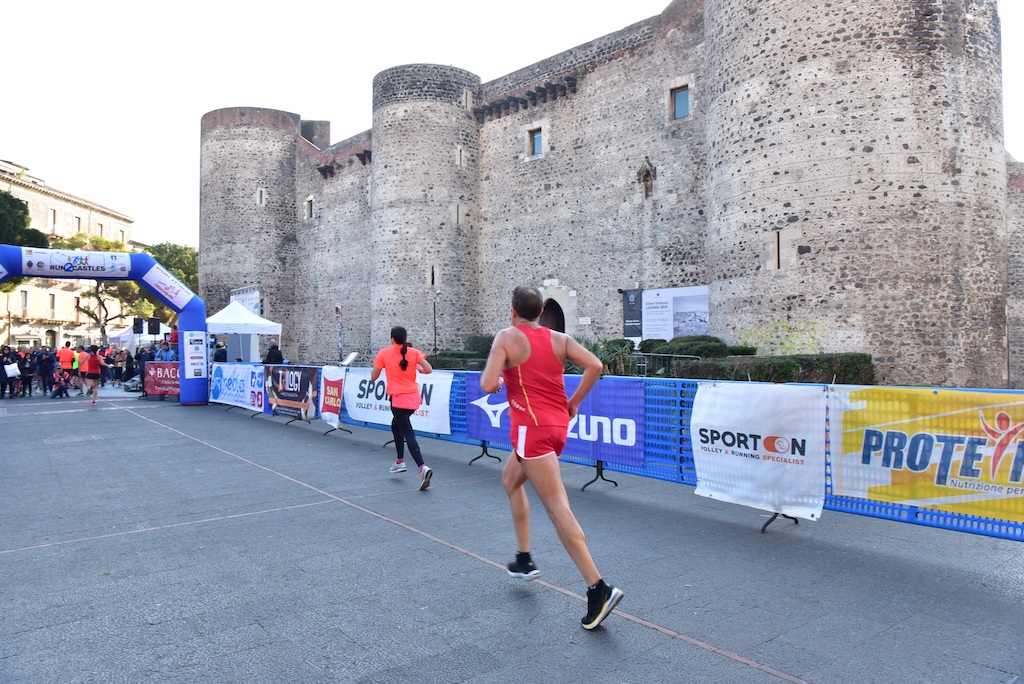 Oltre 400 al via della terza edizione della Run 2 Castles: lo start alle 9