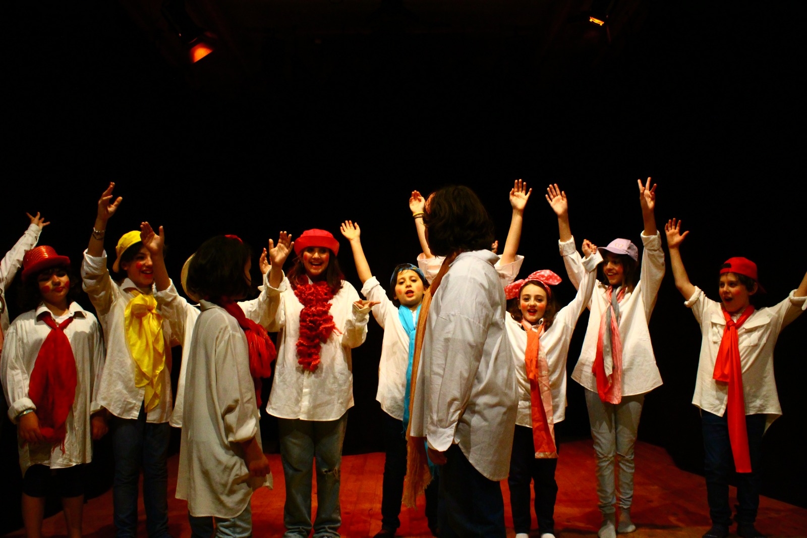 SAVE_20230605_174910 La Casa di Creta: gli allievi dei laboratori teatrali al Teatro Argentum Potabile