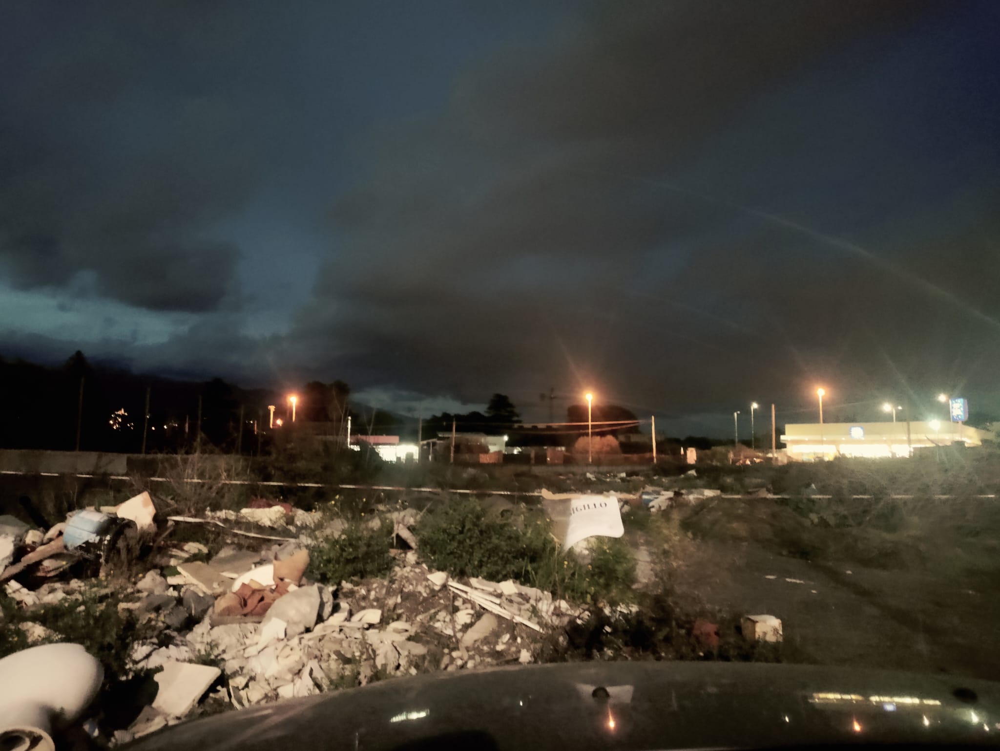 San-Giovanni-La-Punta San Giovanni La Punta, il Comune si auto sequestra un’area adibita a discarica abusiva