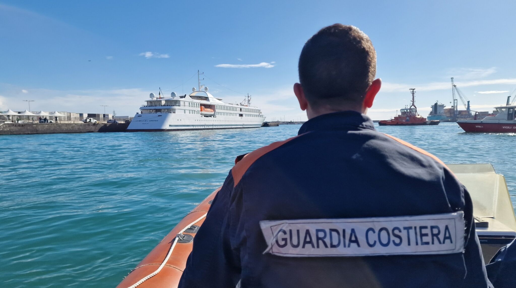 SmartSelect_20231124_161206_Gallery Porto di Catania, esercitazione antincendio e sicurezza porturale