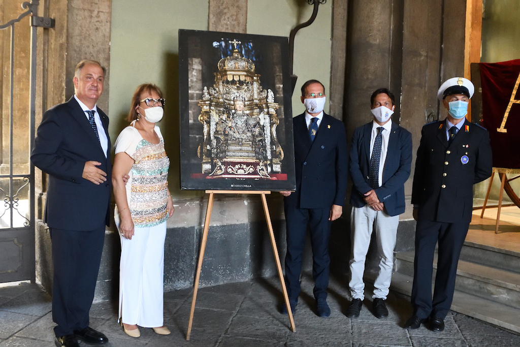 “Amo Sant’Agata 2020”, la consegna delle targhe per le migliori vetrine dedicate alla Santa Patrona di Catania
