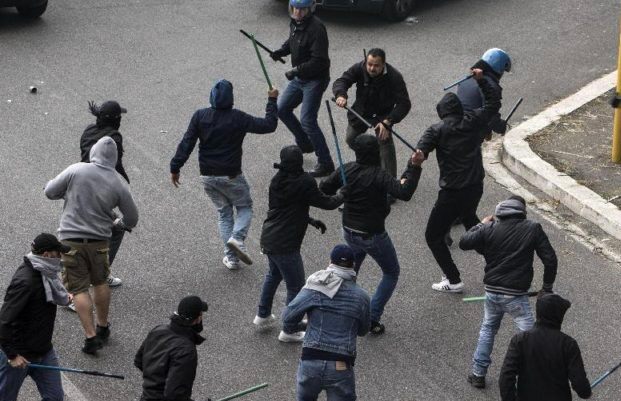 Scontri tra ultras, arrestati due tifosi dell’Acireale