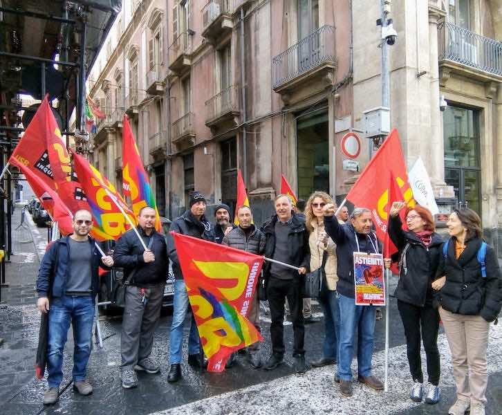 Usb, il presidio a Catania in difesa del diritto di sciopero