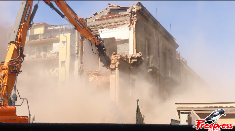 Via-Castromarino Demolizione immobile via Castromarino, Fiore: “Pensiamo intanto alla sicurezza”