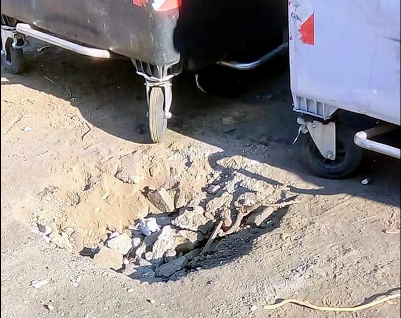 Via Quartararo, periferia nella periferia, anche una voragine