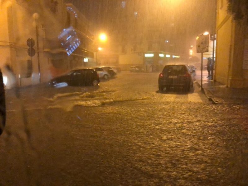 Allerta meteo, a Lamezia Terme mamma e figlio morti si cerca l’altro