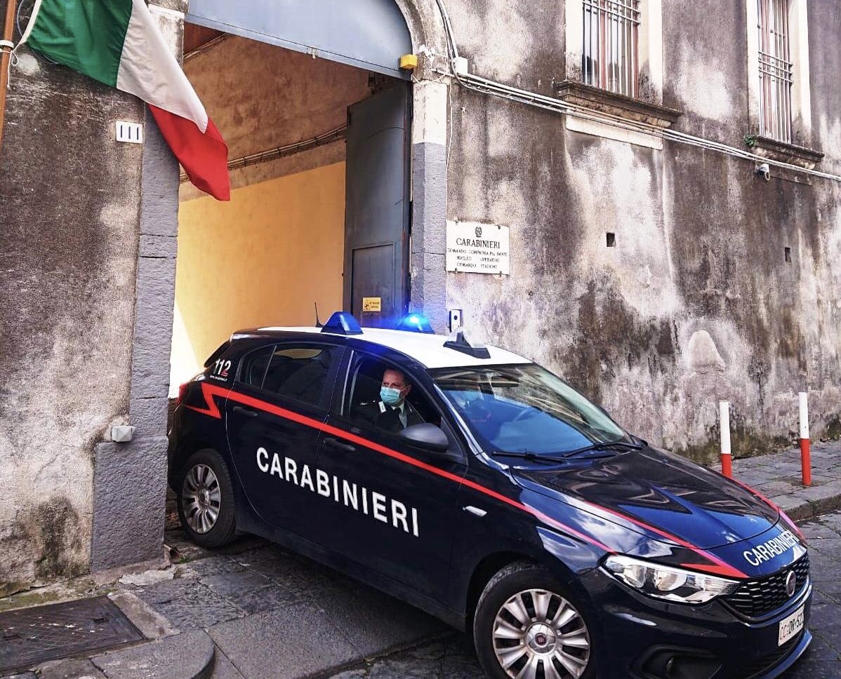arresto-x-furto-CC-Piazza-Dante-2 Al cortile Gammazita ladro in azione: arrestato egiziano
