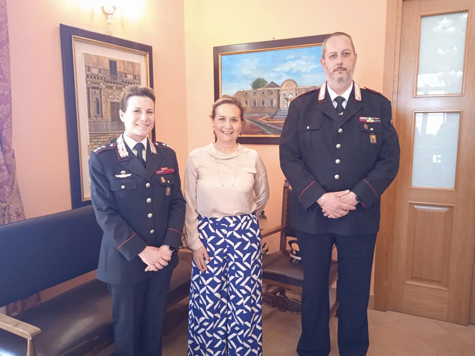 cap.riscolo Aci Catena, i Carabinieri salutano la neo sindaca
