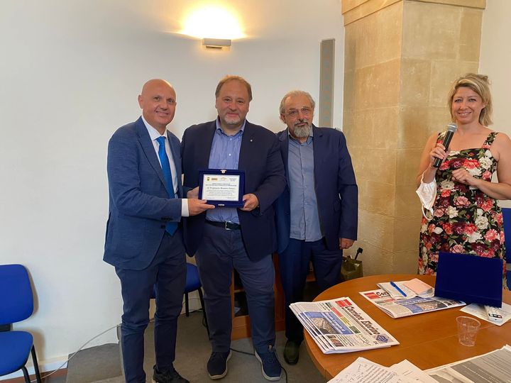 Il Premio “Penna Maestra” ai docenti-giornalisti Rosario Faraci e Francesco Pira