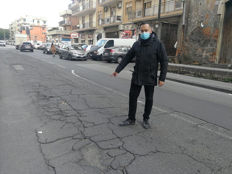 manto-stradale-parcheggio-segnaletica-via-renato-imbriani-3 III Municipio, serve maggiore sicurezza in via Imbriani