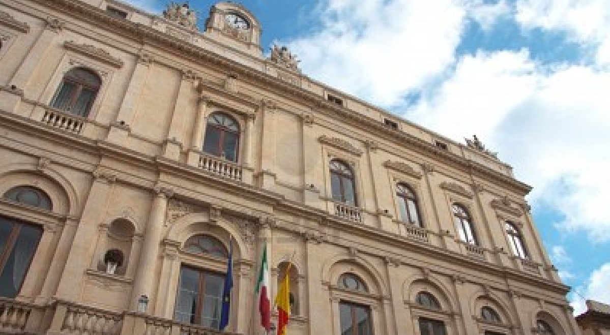 municipio-di-caltagirone1 Caltagirone, giovedì 10 si ricordano le vittime delle Foibe