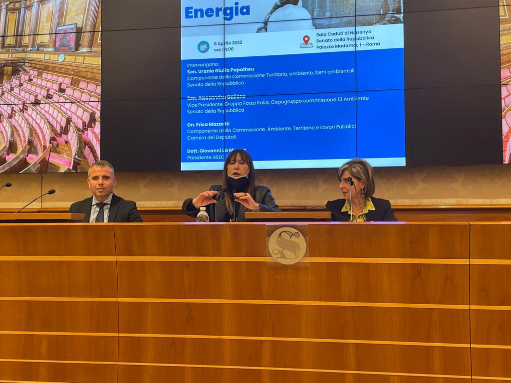 presidente-asec-trade-la-magna-conferenza-emergenza-energia-senato-repubblica-roma-2 Asec Trade, il presidente La Magna al Senato: “È emergenza energetica”