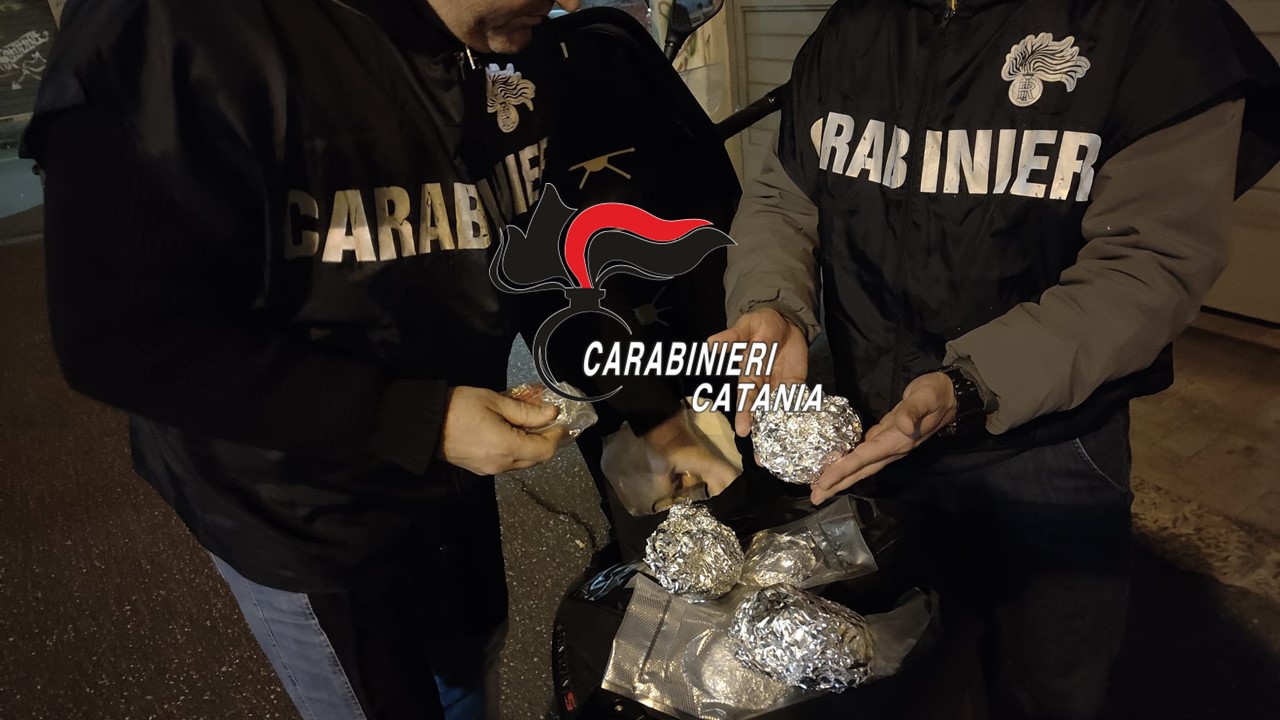 Droga Cappuccini Cappuccini, la droga stava sotto il sellino – VIDEO