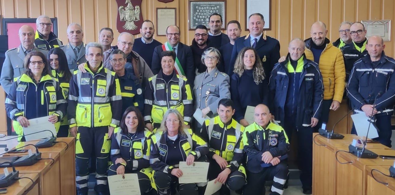 Mascalucia, onorate le forze dell’ordine e le associazioni