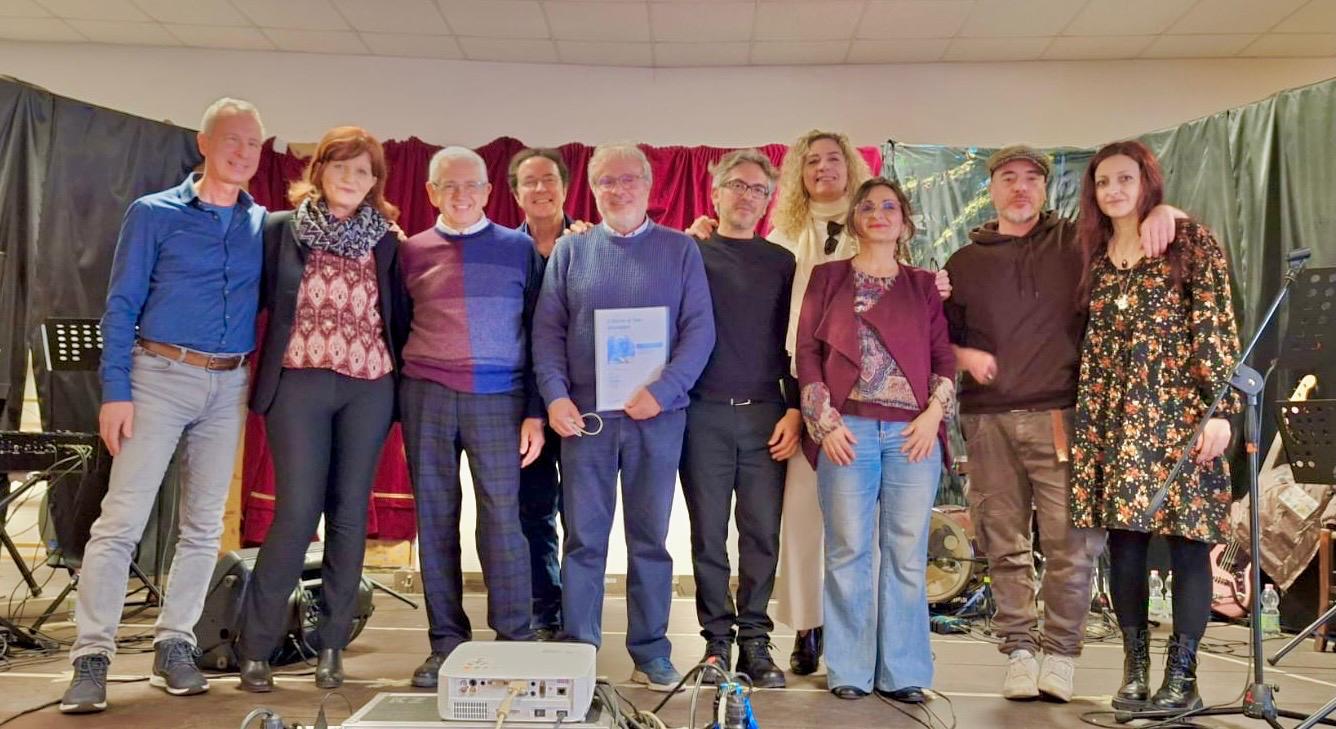 officina teatro canzone uno L’Officina Teatro Canzone si esibisce alla “Virgilio” di Paternò
