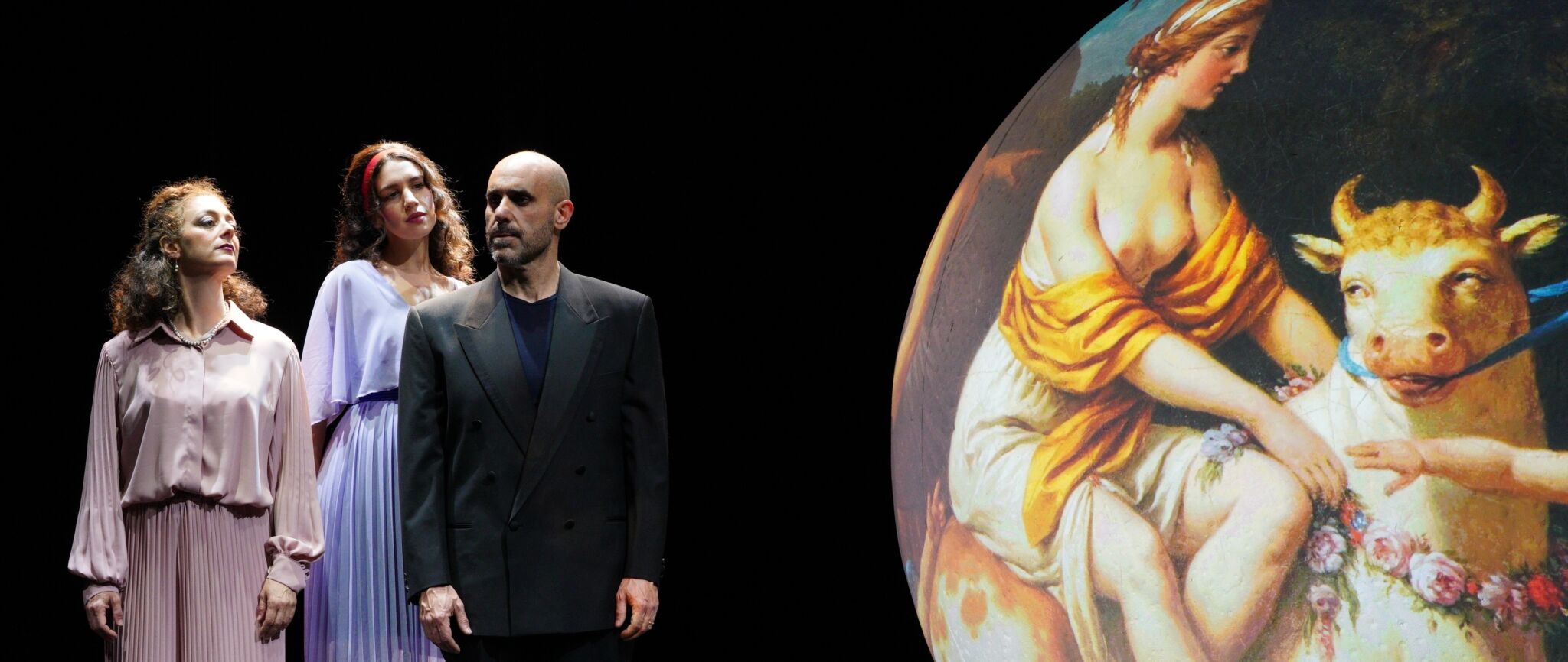 EUROPA Evelyn Famà, Gaia Lo vecchio e Franz Cantalupo DSC05767 Al Teatro Stabile “EUROPA. Il racconto di un rapimento d’amore”