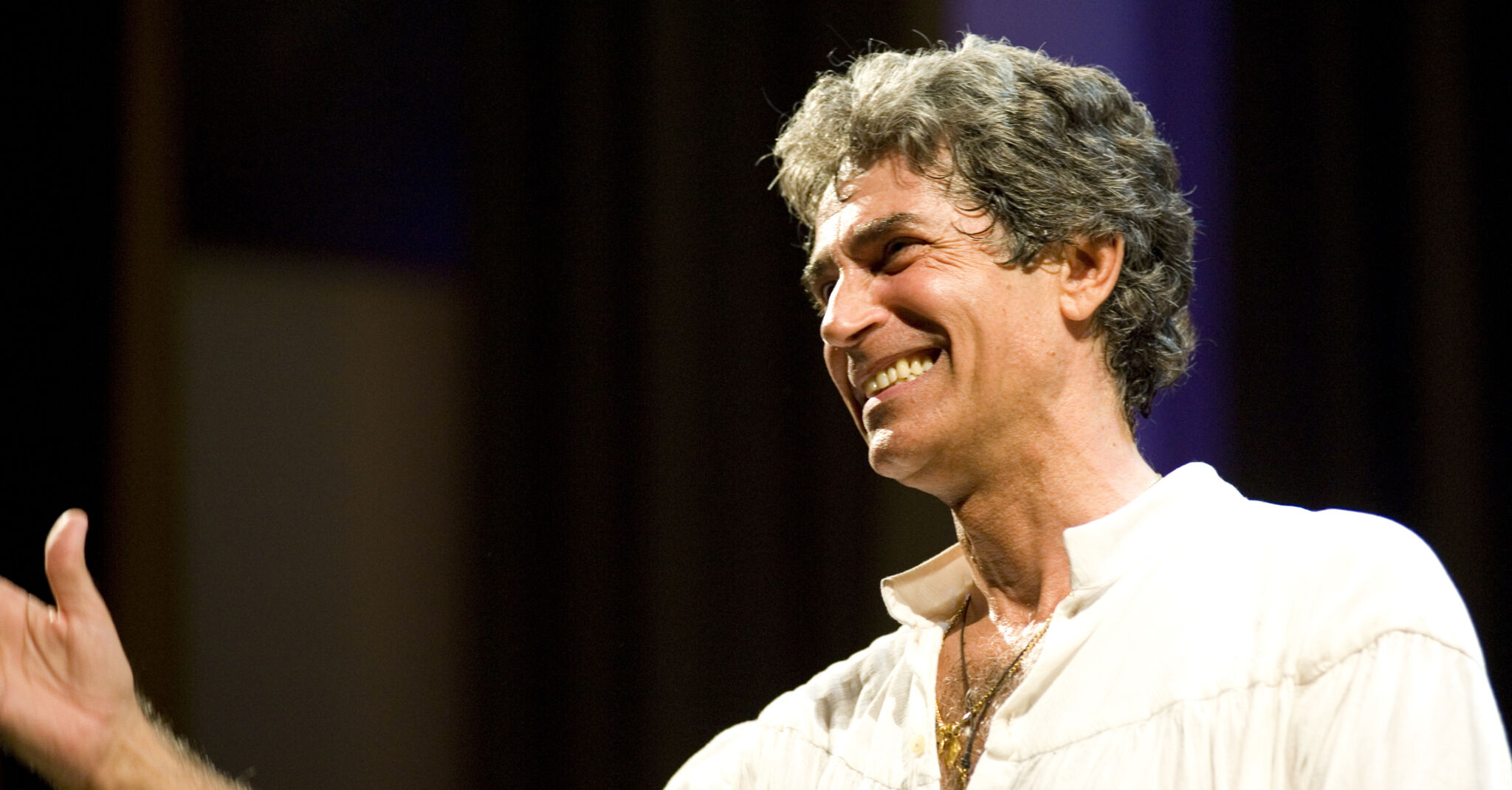 Gianfranco Jannuzzo racconta la Sicilia in “Recital”