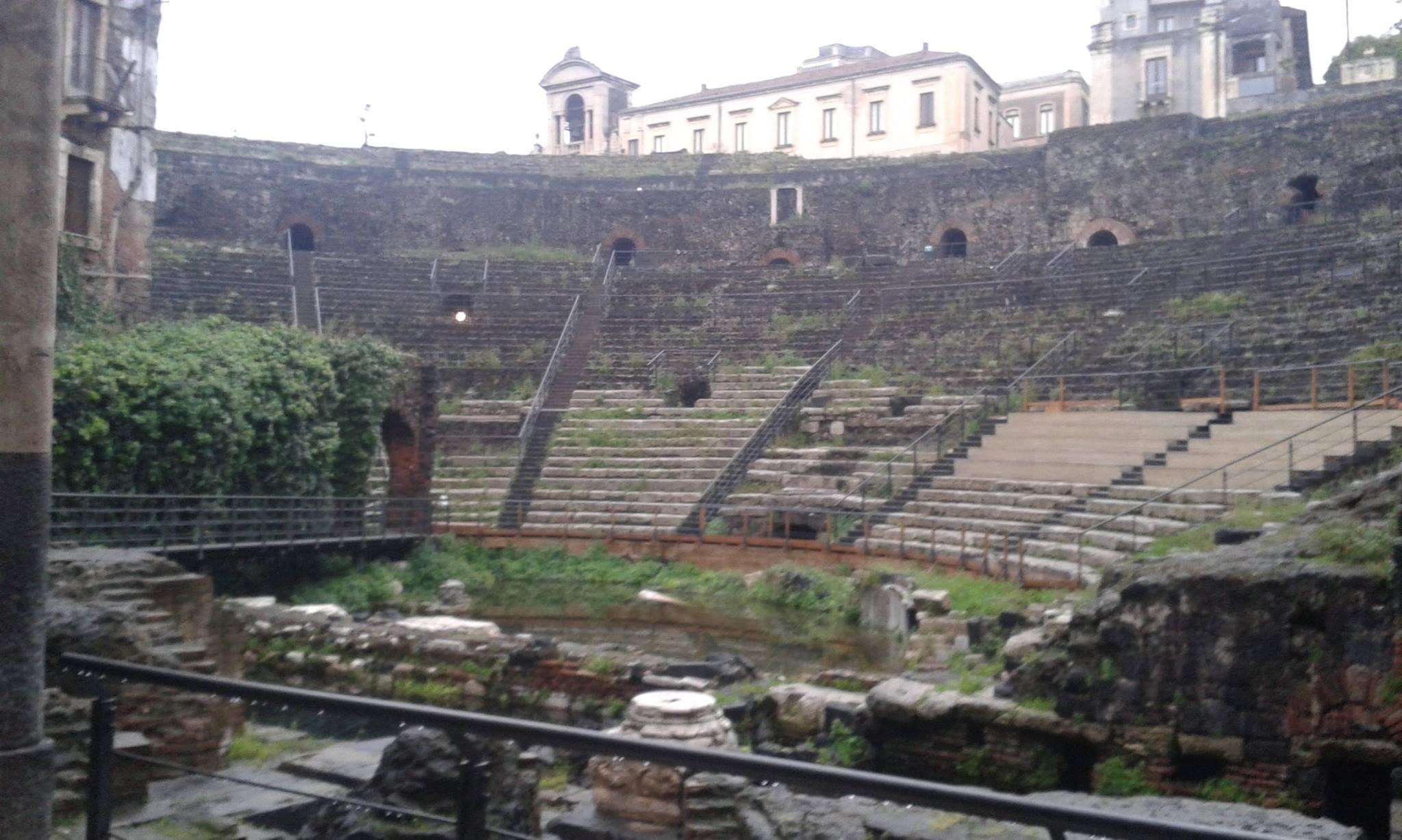 Teatro greco romano Beni regionali: ancora siti chiusi e non valorizzati