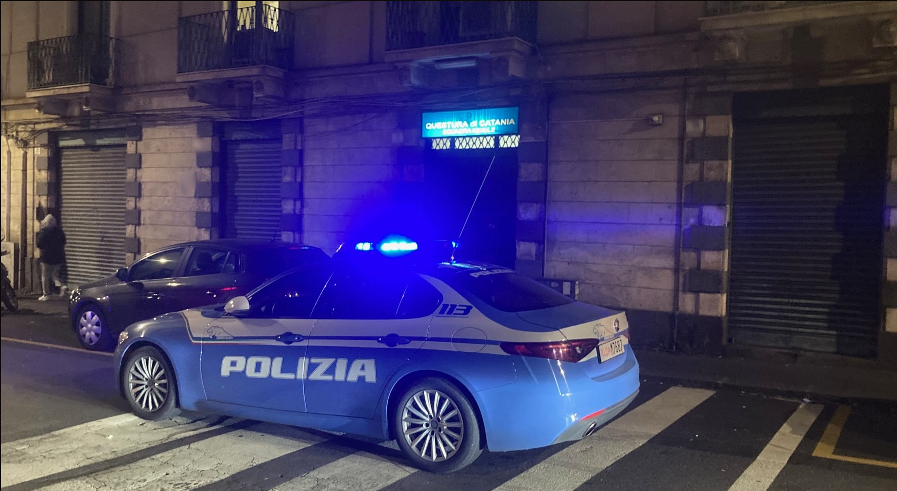 FOGLIO DI VIA OBBLIGATORIO EMESSO DAL QUESTORE DI CATANIA PER UN 25ENNE AUTORE DI FURTO E RICETTAZIONE Foglio di via per il ladro in trasferta