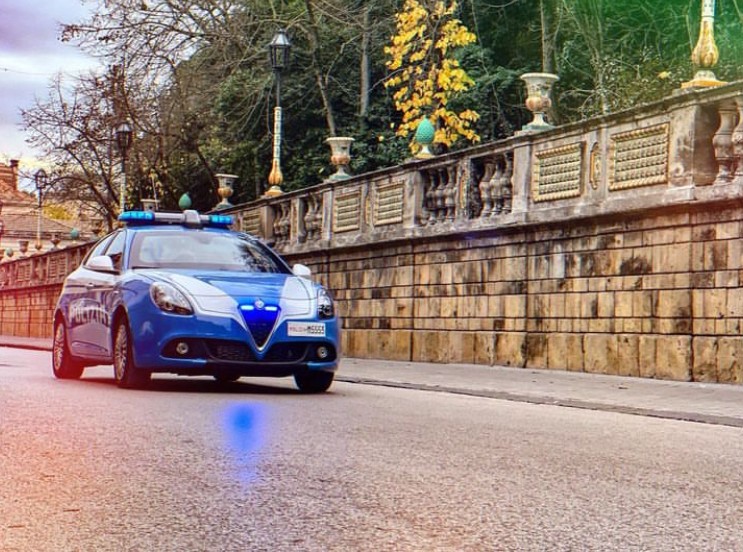 Caltagirone, rubano cavi elettrici all’ex Palazzetto dello sport