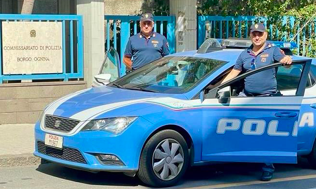 Bambino si allontana da casa, ritrovato dai poliziotti