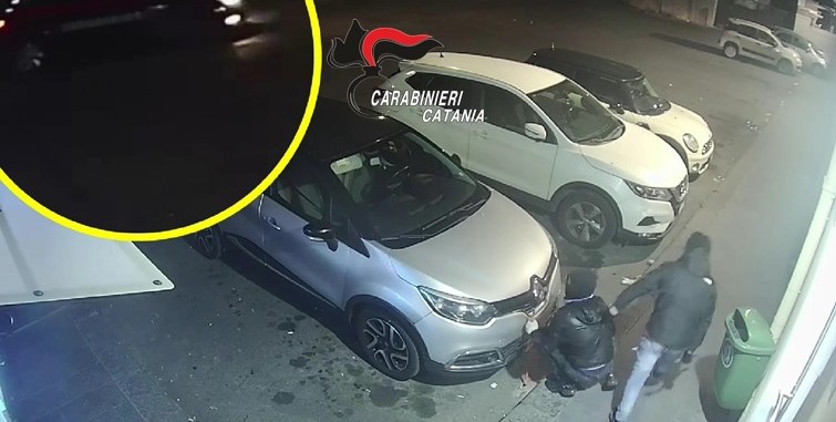 Furto in una Tabaccheria a Paternò Paternò, evade dai domiciliari e va a rubare in una tabaccheria
