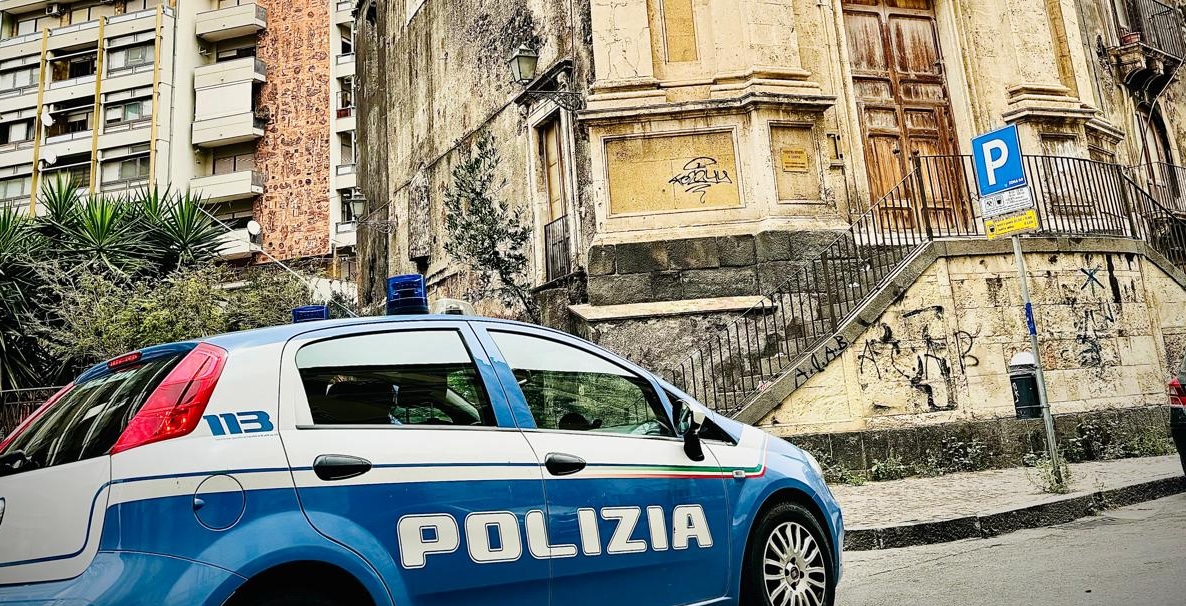 Piazza Spirito Santo, beccato posteggiatore abusivo
