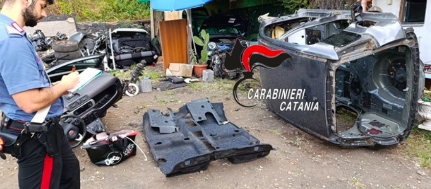 Autovetture rubate Autovetture rubate, denunciati 3 uomini a Zafferana