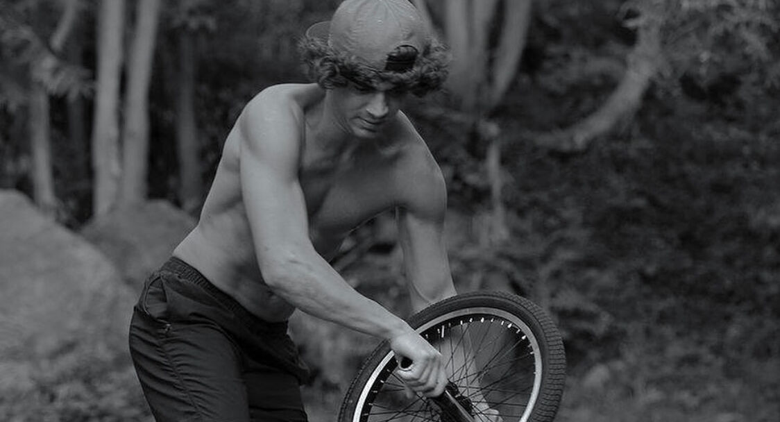 Alessandro Catalano e la sua passione per la BMX – VIDEO