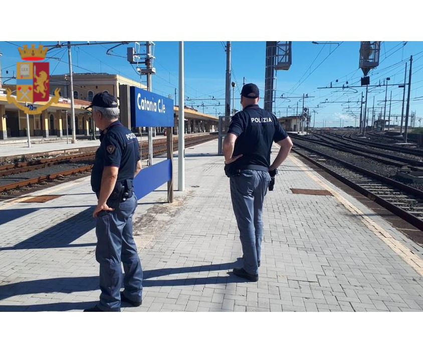 INOTTEMPERANTE ALLE ALTRE MISURE SCATTA L’ORDINANZA DI CUSTODIA CAUTELARE 28ENNE ARRESTATO DALLA POLIZIA DI STATO Il rapinatore seriale era un bulgaro