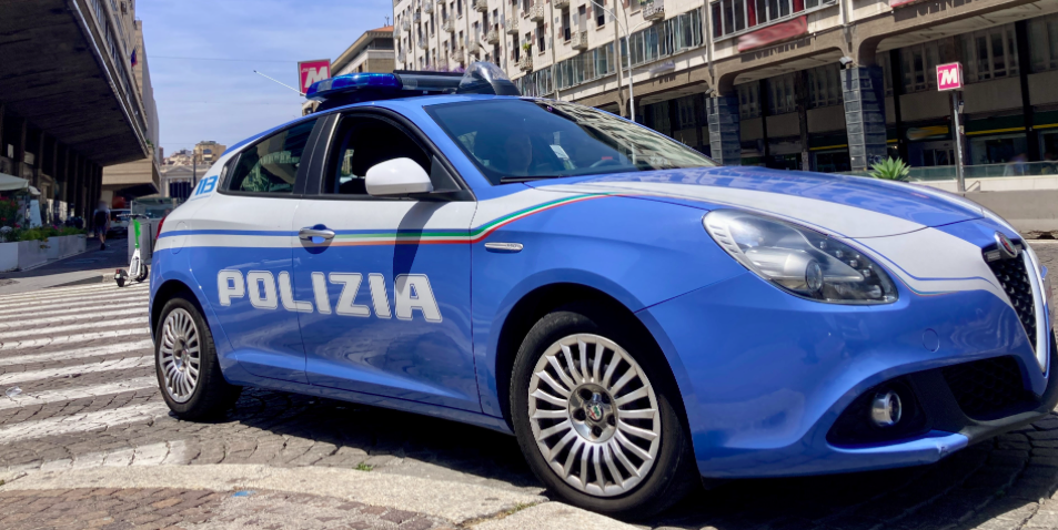 Pregiudicati perdono il controllo del motorino rubato