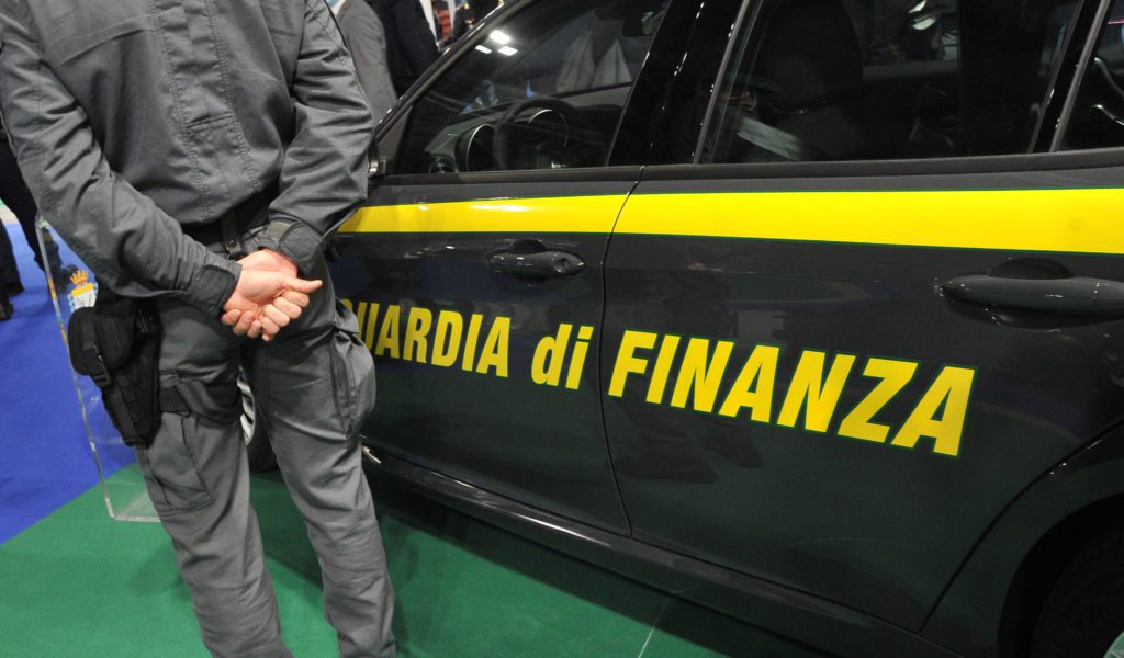 Messina, sequestro da oltre 3 milioni di euro per truffe finanziarie