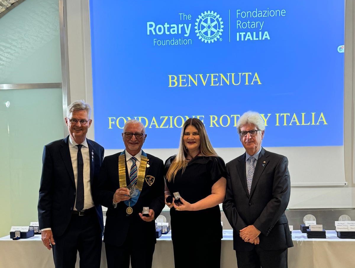 Omaggio del Rotary International al Milite Ignoto, per iniziare l’anno rotariano