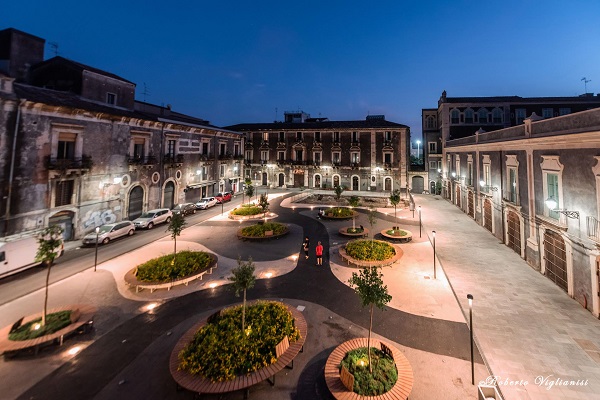 Catania, nuovo volto per la piazza Cardinale Pappalardo Catania, nuovo volto per la piazza Cardinale Pappalardo – FOTO