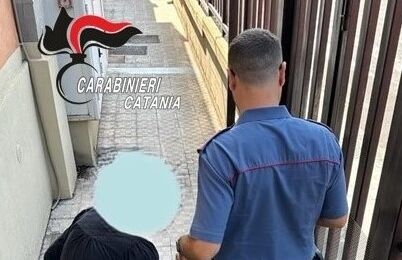 “Ti soffoco col cuscino”, così figlio minacciava la madre